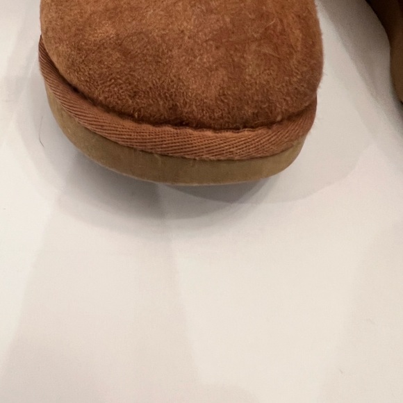 Ugg Chestnut Classic Tall women’s shearling boots, size 8 (style 5815). - Picture 9 of 11